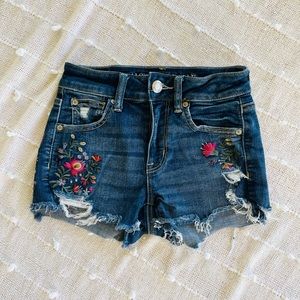 American Eagle Shorts size 0 Like New